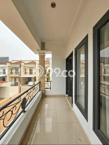 Rumah Mewah Dijual LT 205m2 di Jagakarsa, Jakarta Selatan Rumah Mewah Dijual LT 205m2 di Jagakarsa, Jakarta Selatan