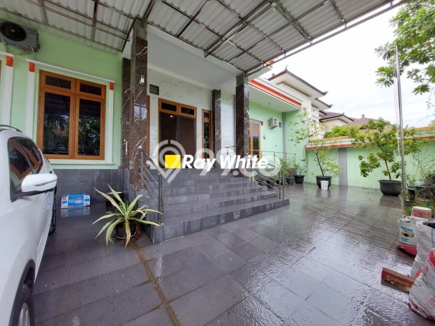 Jual Rumah Luas Megah Dengan View Cantik di Metro Permata, Tangerang Jual Rumah Luas Megah Dengan View Cantik di Metro Permata, Tangerang