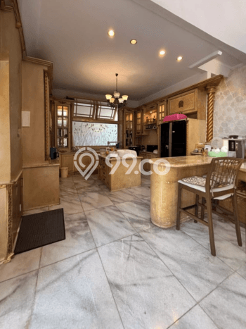 Dijual Rumah Luas Elegan Dengan View Eksklusif di Intercon, Jakarta Barat Dijual Rumah Luas Elegan Dengan View Eksklusif di Intercon, Jakarta Barat