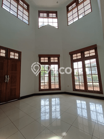 Rumah Elit LB 214m2 Siap Huni Desain Elegan di Joglo, Jakarta Barat Rumah Elit LB 214m2 Siap Huni Desain Elegan di Joglo, Jakarta Barat
