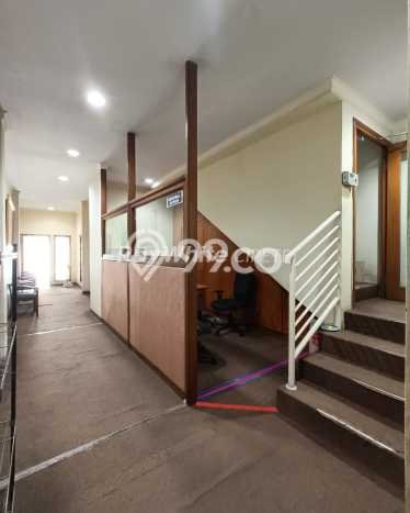Ruko Dijual di Jakarta Selatan LT 152m2 & LB 200m2 Lokasi Terbaik! Ruko Dijual di Jakarta Selatan LT 152m2 & LB 200m2 Lokasi Terbaik!