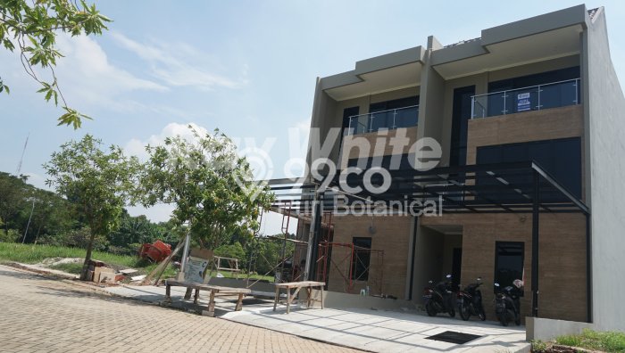 Rumah Luxury Modern Siap Huni di Joglo Jakarta Barat Rumah Luxury Modern Siap Huni di Joglo Jakarta Barat