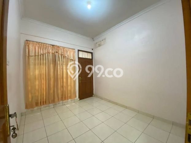 Ready to Use! Premium House LT 176m2 Desain Modern di Halim Perdana Kusuma Ready to Use! Premium House LT 176m2 Desain Modern di Halim Perdana Kusuma
