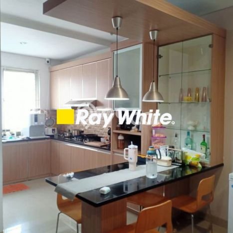 Rumah Elit LB 144m2 Siap Huni Desain Elegan di Joglo, Jakarta Barat Rumah Elit LB 144m2 Siap Huni Desain Elegan di Joglo, Jakarta Barat