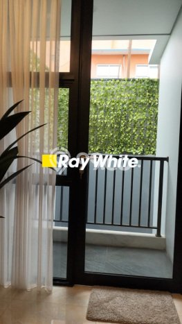 Rumah Modern 3 KT LT 70m2 di Petukangan Rumah Modern 3 KT LT 70m2 di Petukangan