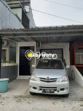 Jual Rumah Strategis Bagus Punya 2 KT di Ciledug Tangerang SHM Jual Rumah Strategis Bagus Punya 2 KT di Ciledug Tangerang SHM