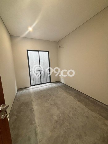 Jual Rumah Bagus Siap Huni LB 180m2 di Cinere, Depok Jual Rumah Bagus Siap Huni LB 180m2 di Cinere, Depok