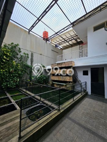 Hunian Elit LB 320m2 Siap Huni Desain Elegan di Pondok Cabe, Tangerang Hunian Elit LB 320m2 Siap Huni Desain Elegan di Pondok Cabe, Tangerang