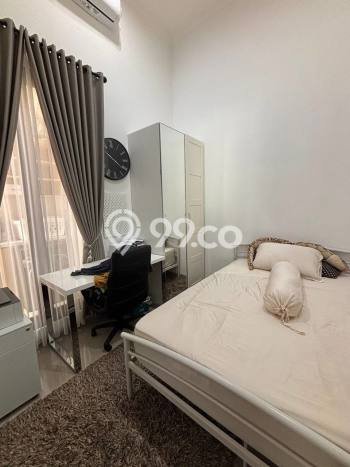 Jual Rumah Bagus Siap Huni LB 150m2 di Cinere, Depok Jual Rumah Bagus Siap Huni LB 150m2 di Cinere, Depok