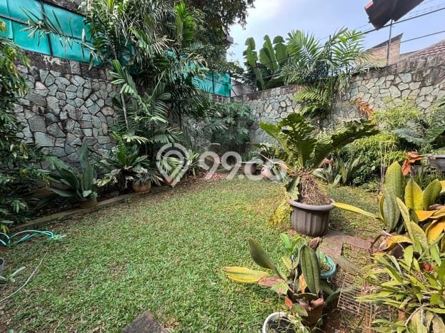Dijual Rumah Luas Megah Dengan View Eksklusif di Pangkalan Jati, Depok Dijual Rumah Luas Megah Dengan View Eksklusif di Pangkalan Jati, Depok