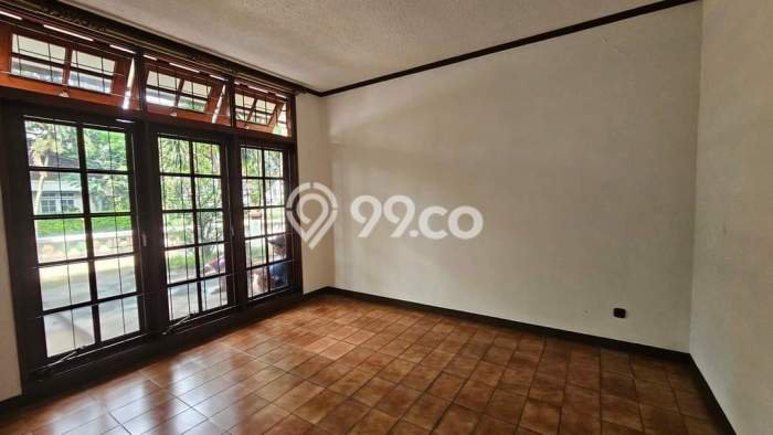 HOT LISTING! Rumah Ready Stock lokasi Cinere, Depok, LT 407m² Bangunan 300m² HOT LISTING! Rumah Ready Stock lokasi Cinere, Depok, LT 407m² Bangunan 300m²