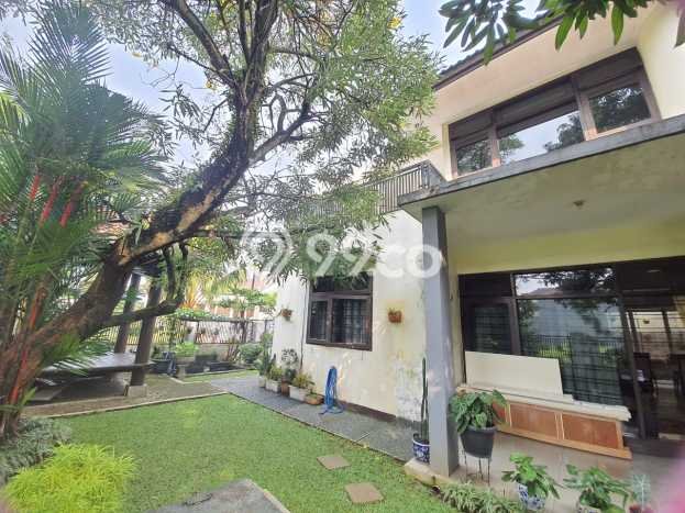Rumah Berkualitas Cinere, Depok, LT 354m² Bangunan 350m² Rumah Berkualitas Cinere, Depok, LT 354m² Bangunan 350m²