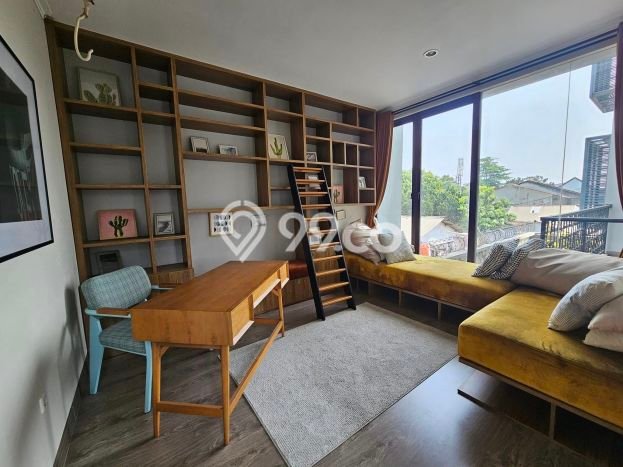 Rumah Idaman 5 Kamar Tidur Akses Mudah di Kebagusan, Jakarta Selatan Rumah Idaman 5 Kamar Tidur Akses Mudah di Kebagusan, Jakarta Selatan