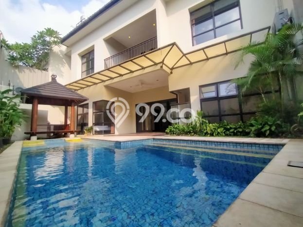 Dijual Cepat Rumah dengan Luas Tanah 418m² dan Luas Bangunan 479m² di Kawasan Kebagusan, Jakarta Selatan Dijual Cepat Rumah dengan Luas Tanah 418m² dan Luas Bangunan 479m² di Kawasan Kebagusan, Jakarta Selatan