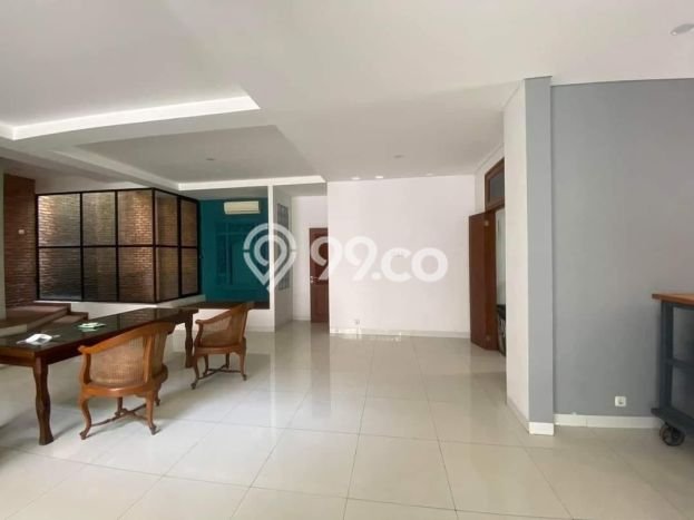 Rumah Elit LB 250m2 Siap Huni Desain Elegan di Lebak Bulus, Jakarta Selatan Rumah Elit LB 250m2 Siap Huni Desain Elegan di Lebak Bulus, Jakarta Selatan