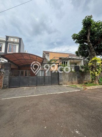 Dijual Rumah Premium dengan Fasilitas Sekitar Komplit di Cinere, Depok Dijual Rumah Premium dengan Fasilitas Sekitar Komplit di Cinere, Depok