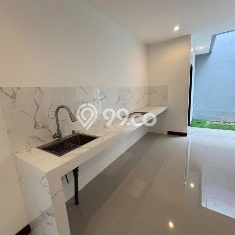 Jual Rumah Mewah Megah Dengan View Eksklusif di Lebak Bulus, Jakarta Selatan Jual Rumah Mewah Megah Dengan View Eksklusif di Lebak Bulus, Jakarta Selatan
