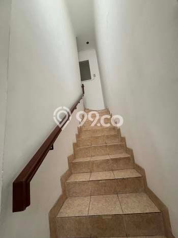Jual Rumah Luas Megah Dengan View Cantik di Cireundeu, Tangerang Jual Rumah Luas Megah Dengan View Cantik di Cireundeu, Tangerang