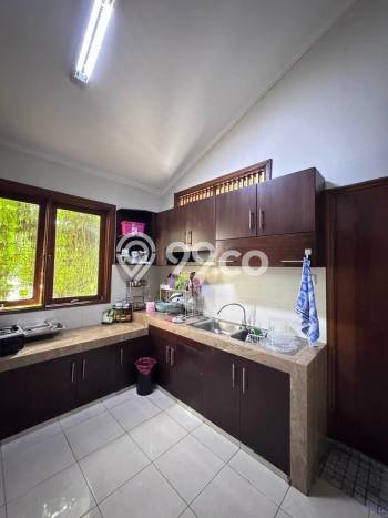 Rumah Mewah Dijual LT 405m2 di Cinere, Depok Rumah Mewah Dijual LT 405m2 di Cinere, Depok