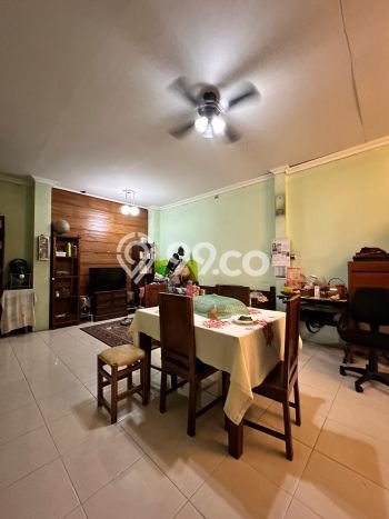 BEST CHOICE! Rumah area Cinere, LT 120m² Bangunan 100m² BEST CHOICE! Rumah area Cinere, LT 120m² Bangunan 100m²
