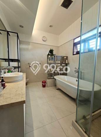 Hunian Mewah Dijual LT 936m2 di Jagakarsa, Jakarta Selatan Hunian Mewah Dijual LT 936m2 di Jagakarsa, Jakarta Selatan