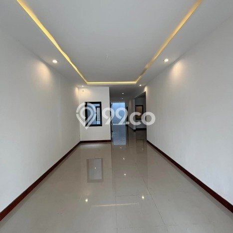 Jual Rumah Mewah Megah Dengan View Eksklusif di Lebak Bulus, Jakarta Selatan Jual Rumah Mewah Megah Dengan View Eksklusif di Lebak Bulus, Jakarta Selatan