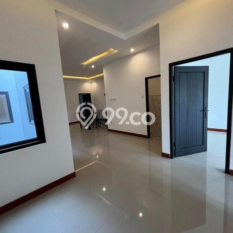 Jual Rumah Mewah Megah Dengan View Eksklusif di Lebak Bulus, Jakarta Selatan Jual Rumah Mewah Megah Dengan View Eksklusif di Lebak Bulus, Jakarta Selatan