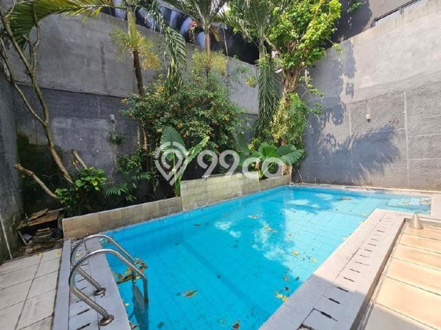 Dijual Rumah Premium dengan Fasilitas Sekitar Lengkap di Cilandak, Jakarta Selatan Dijual Rumah Premium dengan Fasilitas Sekitar Lengkap di Cilandak, Jakarta Selatan