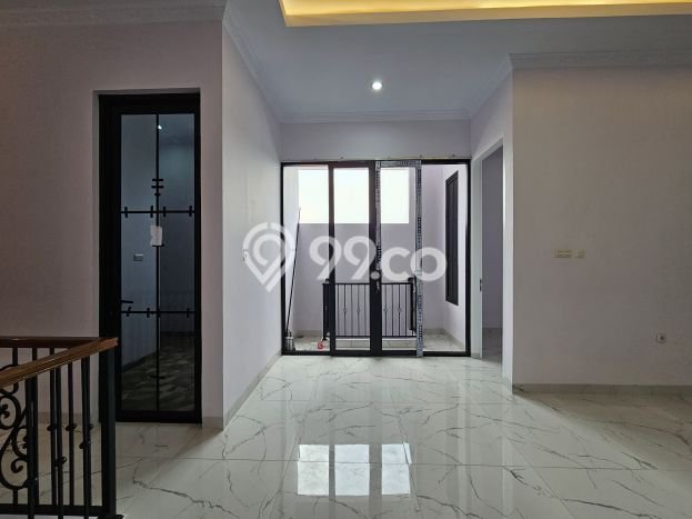 Dijual Rumah Premium dengan Fasilitas Sekitar Lengkap di Jagakarsa, Jakarta Selatan Dijual Rumah Premium dengan Fasilitas Sekitar Lengkap di Jagakarsa, Jakarta Selatan