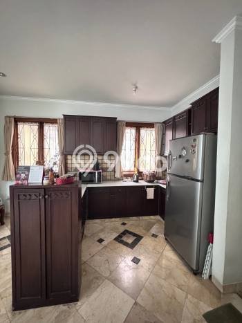 Rumah Mewah Dijual LT 405m2 di Cinere, Depok Rumah Mewah Dijual LT 405m2 di Cinere, Depok