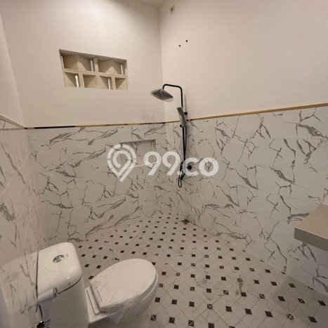 Jual Rumah Mewah Megah Dengan View Eksklusif di Lebak Bulus, Jakarta Selatan Jual Rumah Mewah Megah Dengan View Eksklusif di Lebak Bulus, Jakarta Selatan