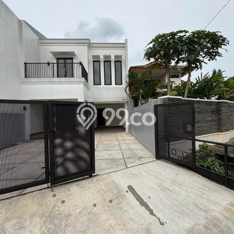 Jual Rumah Mewah Megah Dengan View Eksklusif di Lebak Bulus, Jakarta Selatan Jual Rumah Mewah Megah Dengan View Eksklusif di Lebak Bulus, Jakarta Selatan