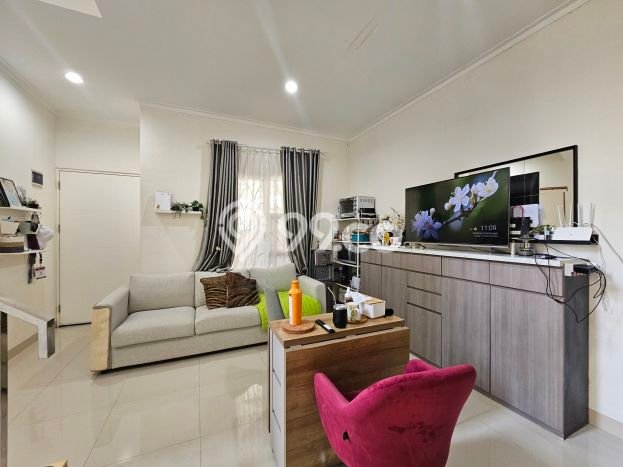 Dijual Rumah Strategis Bagus Punya 3 KT di Sawangan Depok SHM Dijual Rumah Strategis Bagus Punya 3 KT di Sawangan Depok SHM