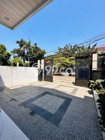For Sale Rumah Mewah Exclusive di Cinere, Depok For Sale Rumah Mewah Exclusive di Cinere, Depok