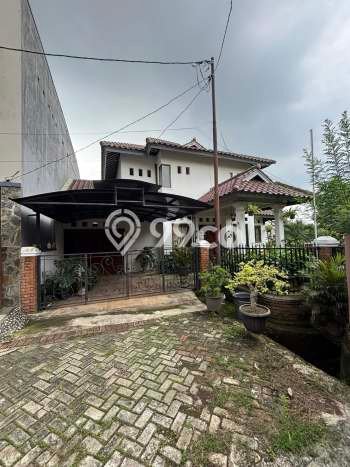Dijual Rumah Mewah Megah Dengan View Eksklusif di Cirendeu, Jakarta Selatan Dijual Rumah Mewah Megah Dengan View Eksklusif di Cirendeu, Jakarta Selatan
