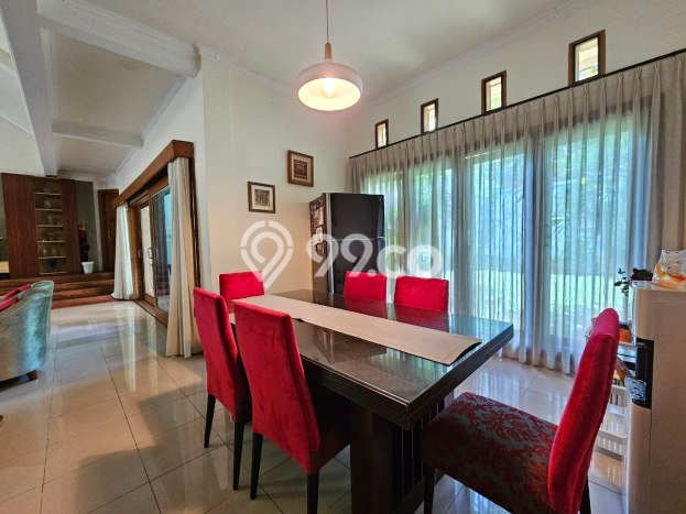 Ready to Use! Luxury House LT 816m2 Desain Modern di Kemang Ready to Use! Luxury House LT 816m2 Desain Modern di Kemang