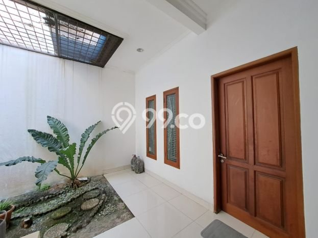 Dijual Rumah Luas Megah Dengan View Cantik di Lebak Bulus, Jakarta Selatan Dijual Rumah Luas Megah Dengan View Cantik di Lebak Bulus, Jakarta Selatan