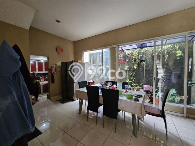 For Sale Rumah 3 Kamar Lokasi Strategis Bagus dan Strategis di Cinere For Sale Rumah 3 Kamar Lokasi Strategis Bagus dan Strategis di Cinere