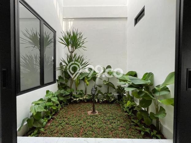 Rumah Bagus kawasan Cinere, Depok, LT 162m² LB 150m² HARGA MENARIK! Rumah Bagus kawasan Cinere, Depok, LT 162m² LB 150m² HARGA MENARIK!