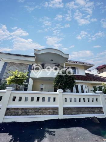 Dijual Hunian Mewah dengan Fasilitas Sekitar Komplit di Cinere, Depok Dijual Hunian Mewah dengan Fasilitas Sekitar Komplit di Cinere, Depok
