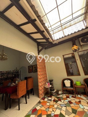 For Sale Rumah 4 Kamar Lokasi Ideal Nyaman dan Strategis di Cinere For Sale Rumah 4 Kamar Lokasi Ideal Nyaman dan Strategis di Cinere