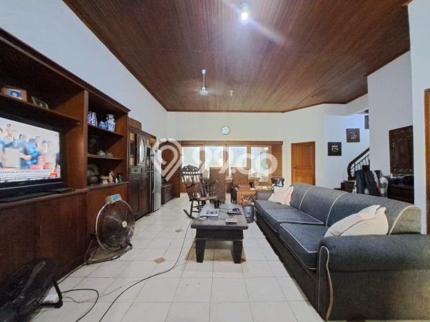 Dijual Rumah Strategis Bagus Punya 3 KT di Cinere Depok SHM Dijual Rumah Strategis Bagus Punya 3 KT di Cinere Depok SHM