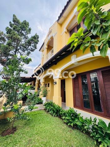Rumah Mewah Dijual LT 405m2 di Cinere, Depok Rumah Mewah Dijual LT 405m2 di Cinere, Depok