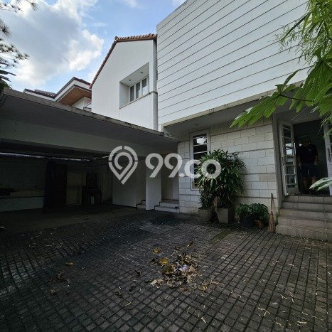 Dijual Rumah Premium dengan Fasilitas Sekitar Lengkap di Cinere, Depok Dijual Rumah Premium dengan Fasilitas Sekitar Lengkap di Cinere, Depok