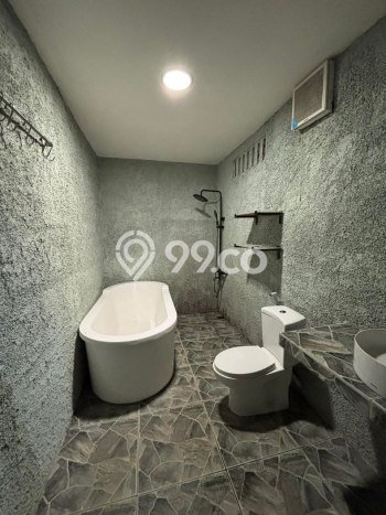 For Sale Rumah 4 Kamar Lokasi Ideal Nyaman dan Strategis di Cinere For Sale Rumah 4 Kamar Lokasi Ideal Nyaman dan Strategis di Cinere