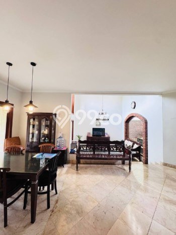 Rumah Mewah Dijual LT 405m2 di Cinere, Depok Rumah Mewah Dijual LT 405m2 di Cinere, Depok