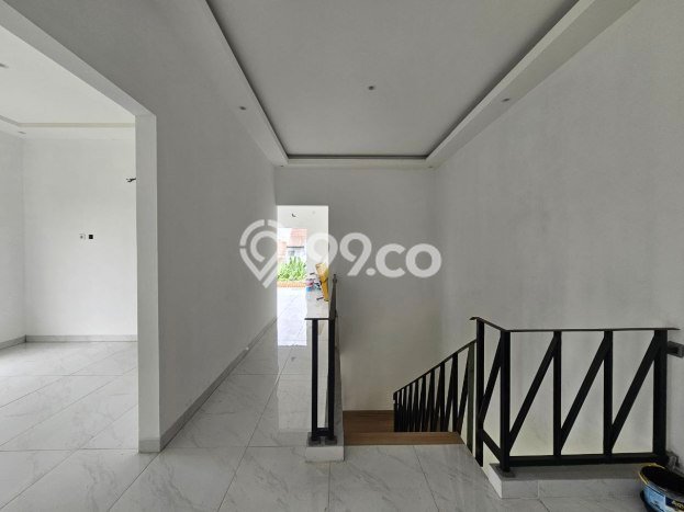Rumah Elit LB 240m2 Siap Pakai Desain Elegan di Pondok Labu, Jakarta Selatan Rumah Elit LB 240m2 Siap Pakai Desain Elegan di Pondok Labu, Jakarta Selatan