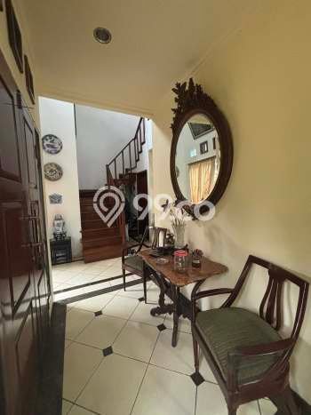 Dijual Rumah Mewah Megah Dengan View Eksklusif di Cirendeu, Jakarta Selatan Dijual Rumah Mewah Megah Dengan View Eksklusif di Cirendeu, Jakarta Selatan