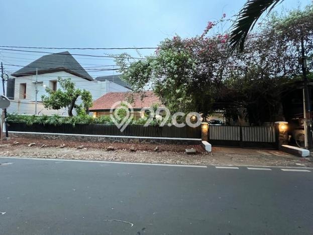 Dijual Hunian Mewah dengan Fasilitas Sekitar Komplit di Kebayoran Baru, Jakarta Selatan Dijual Hunian Mewah dengan Fasilitas Sekitar Komplit di Kebayoran Baru, Jakarta Selatan