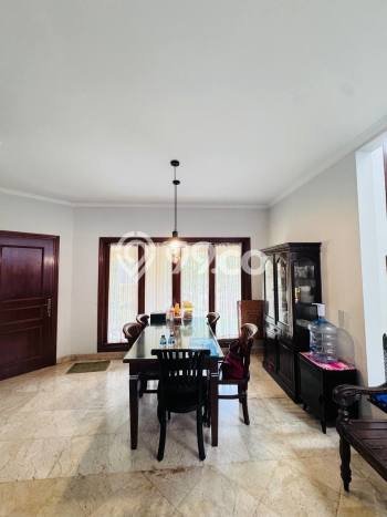 Rumah Mewah Dijual LT 405m2 di Cinere, Depok Rumah Mewah Dijual LT 405m2 di Cinere, Depok